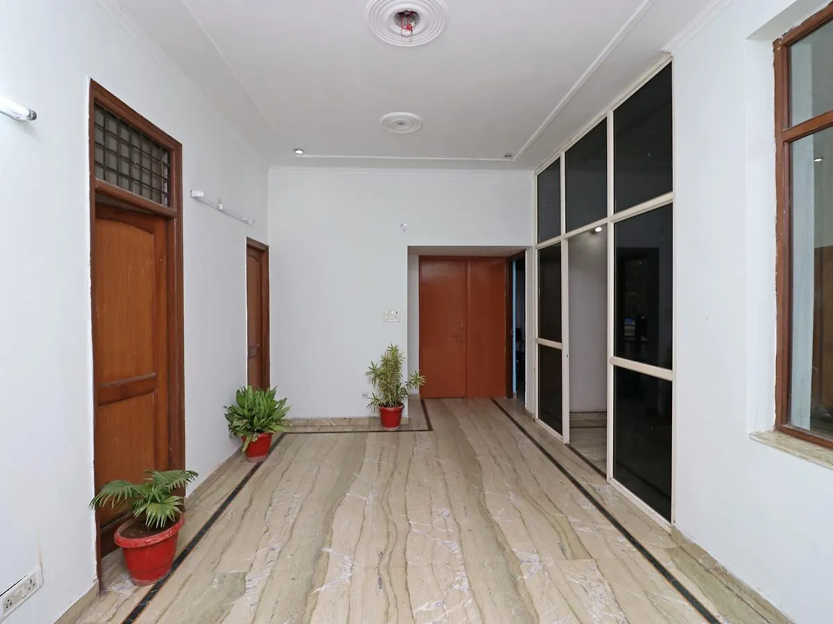 Oyo 10124 Ashiana Guest House Gurgaon